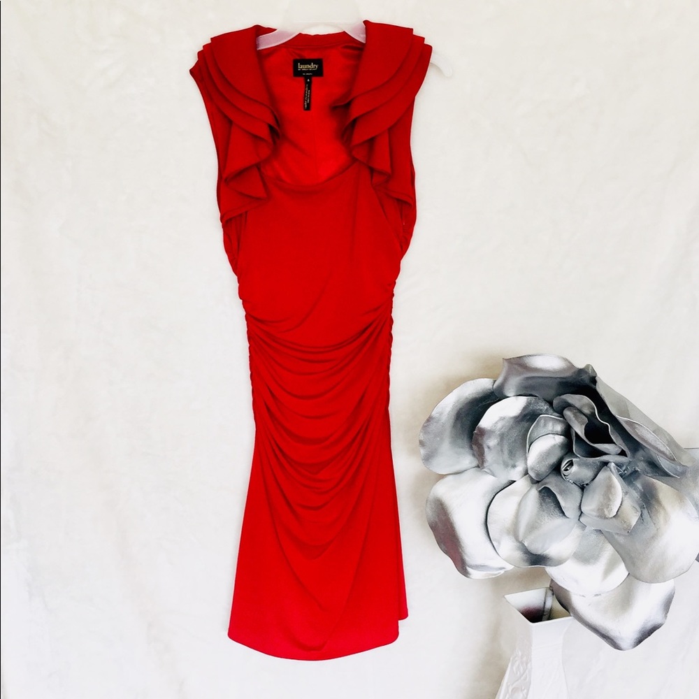 Rose shortsleeved dress